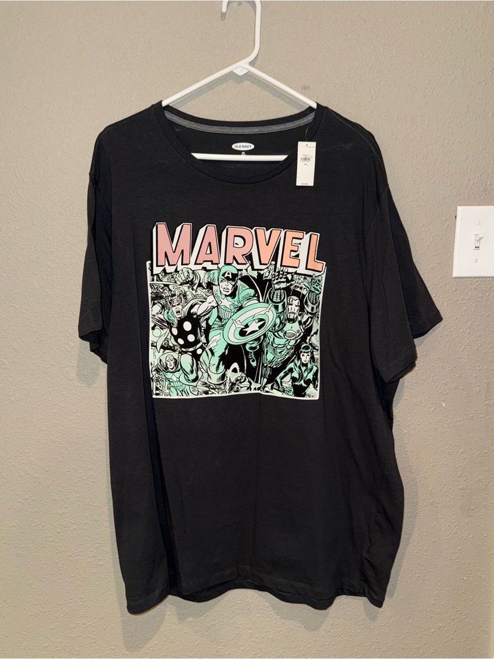 Old Navy Gray Marvel Graphic Tee with Pink and Mint Artwork